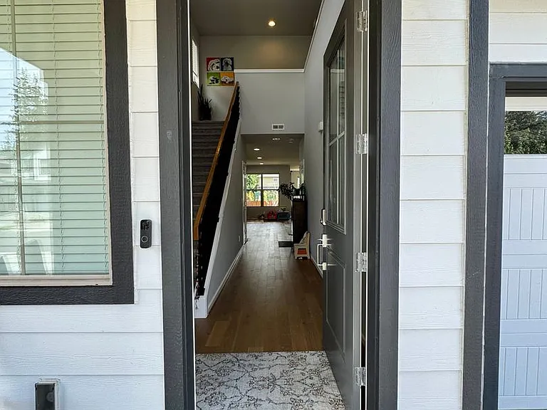 104 151st St SW — Photo 2