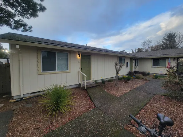 2380 SE 45th Ave, Hillsboro, OR 97123
