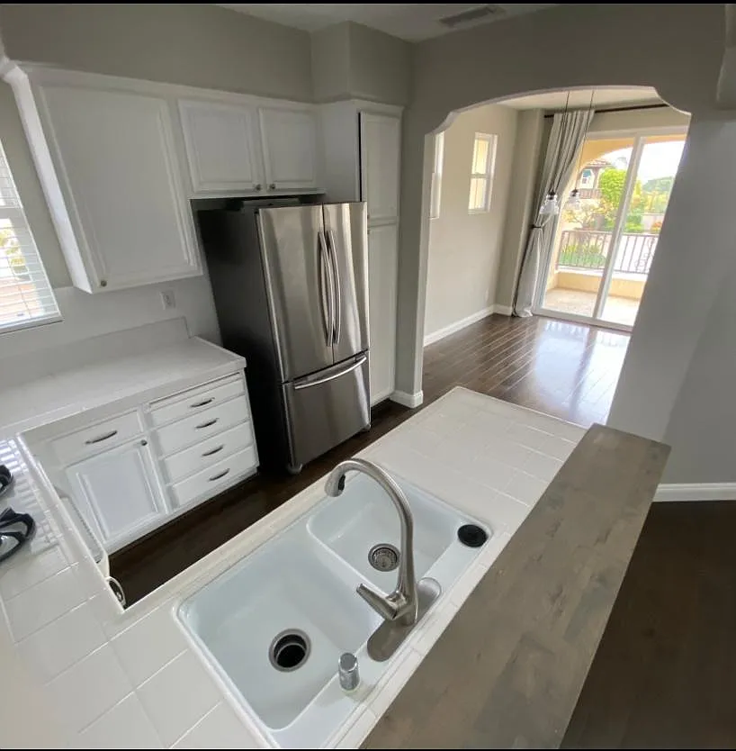 6425 Terraza Portico — Photo 2