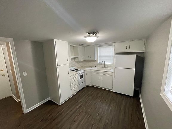 2nd image of 1309 N 49th Ave APT 1