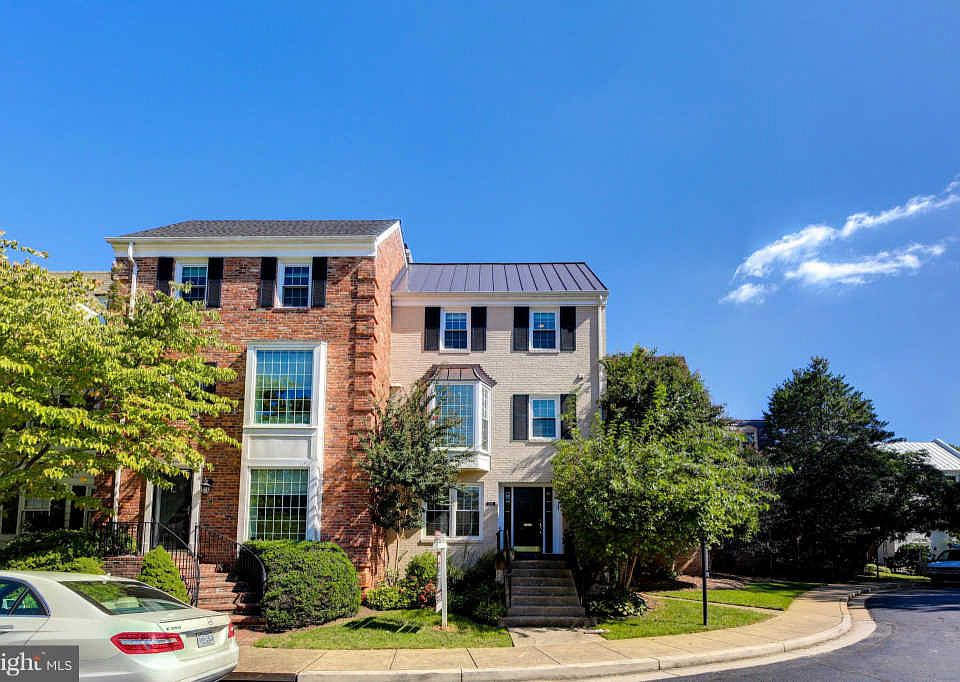 1st image of 1123 Brentfield Dr