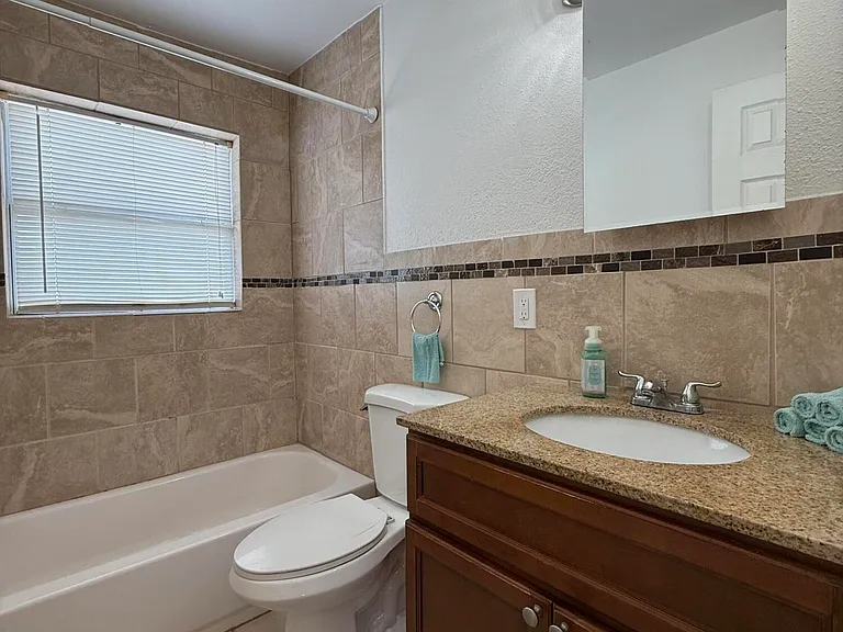 1440 Parkway Dr #8A — Photo 24