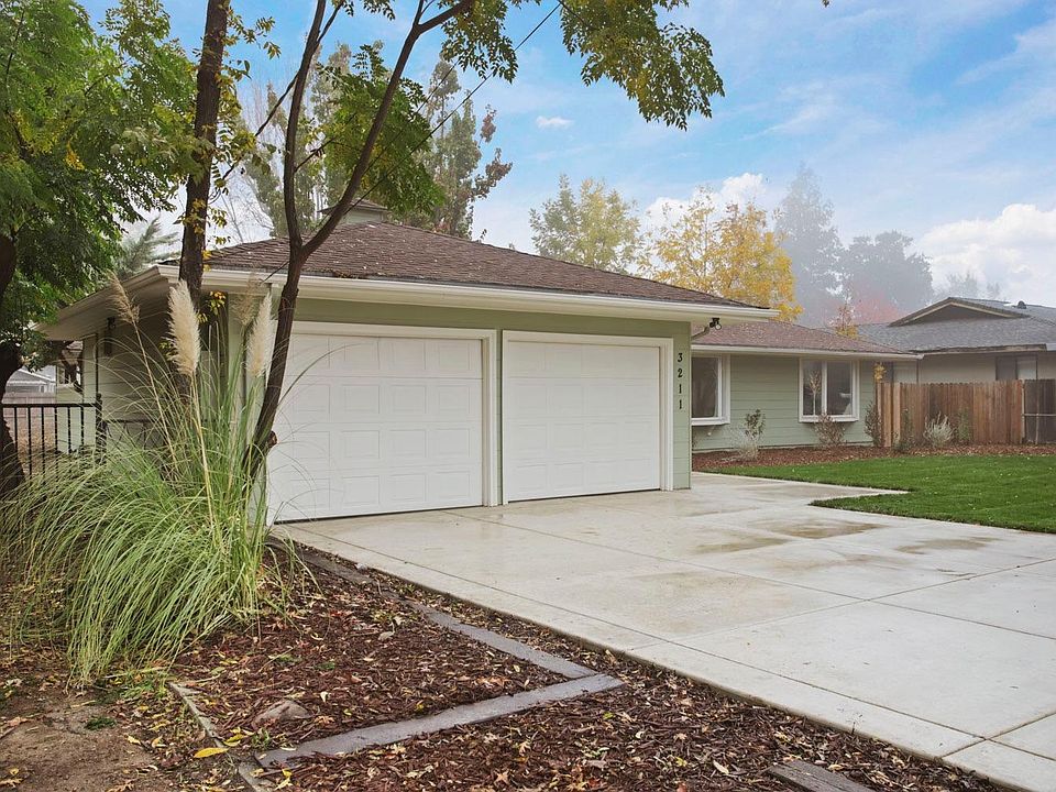 1st image of 3211 Country Club Blvd