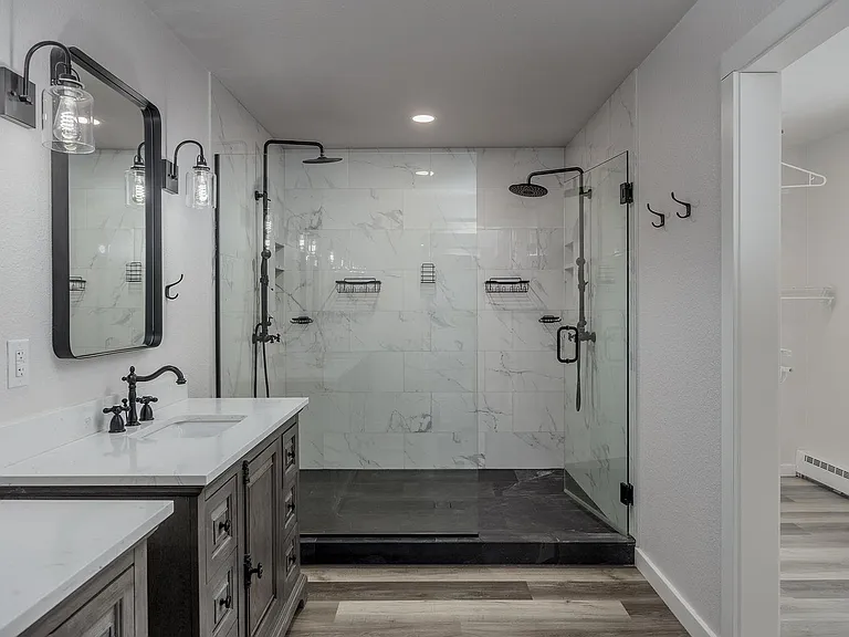 1157 Acorn Cir — Photo 18