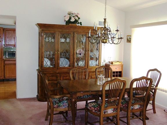 4th image of 1160 Thornbury Lane #A