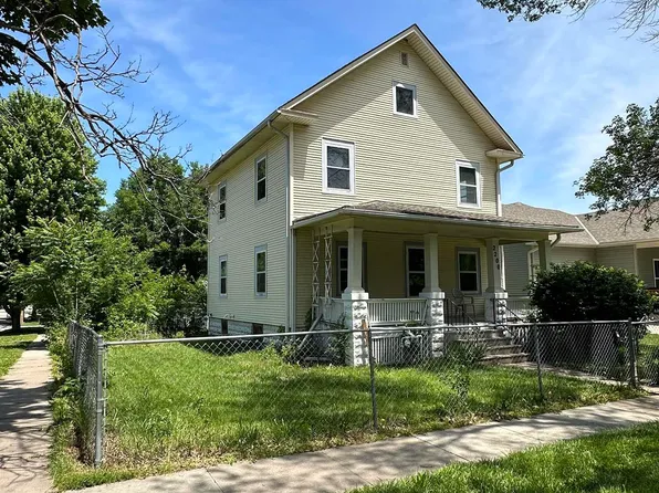 2200 E St, Lincoln, NE 68510