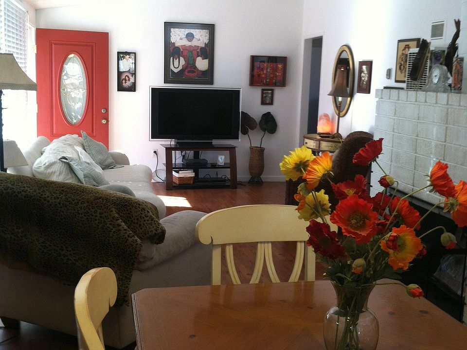 Living Rm and Dinning 