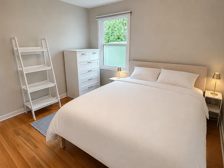 Master bedroom (main floor)