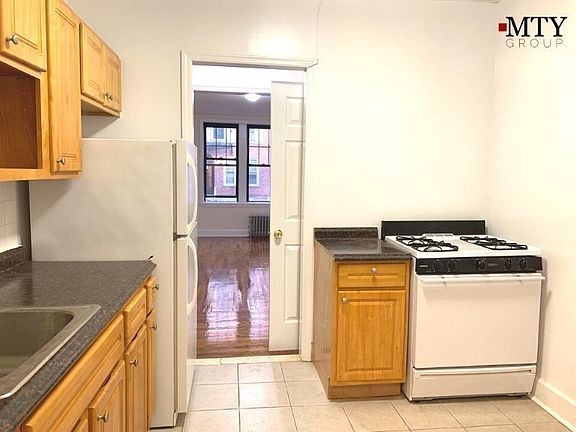 3rd image of 41-08 53rd St #2A