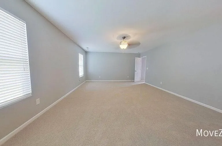 1007 Winning Colors Dr — Photo 23