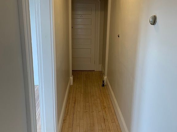 3rd image of 27 North St Unit 2