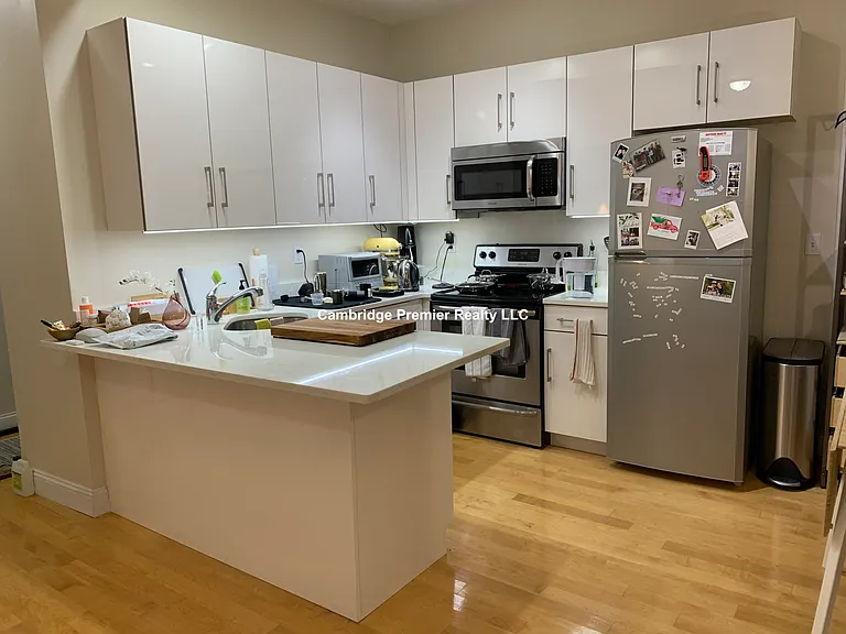 281 Harvard St #41 — Photo 6