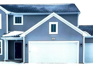 6145 Longhorn Trl, Stevensville, MI 49127