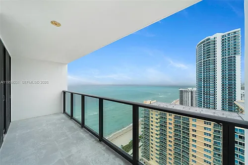 2301 S Ocean Dr Photo 1