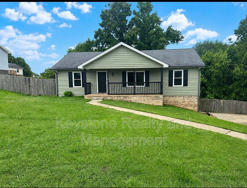 1st image of 1318 Chucker Dr