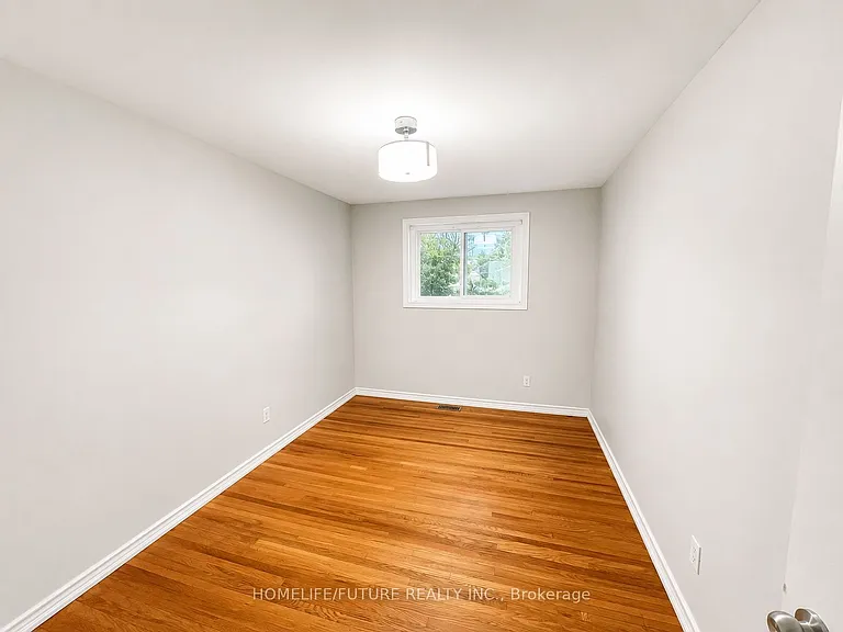 368 Elmridge St #MAIN — Photo 10