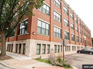 601 Linden Pl APT 104, Evanston, IL 60202
