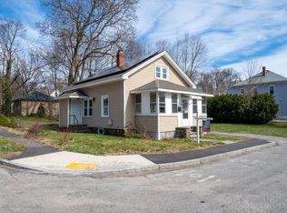 8 Norcross St, Worcester, MA 01602