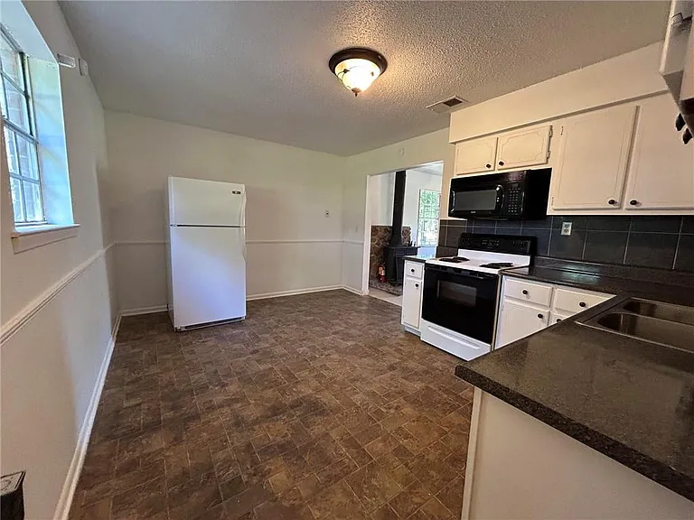 5178 Fairview Highland Dr — Photo 9