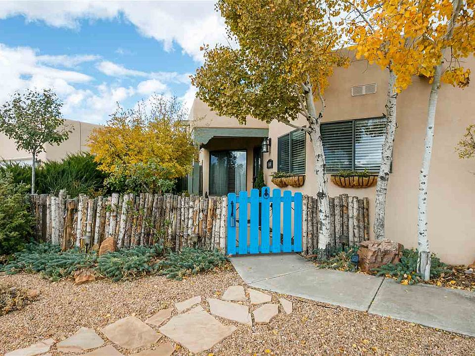 1st image of 4304 Paseo De La Acequia