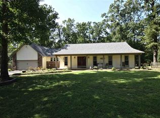 154 Valley Oak Loop, Jackson, TN 38305