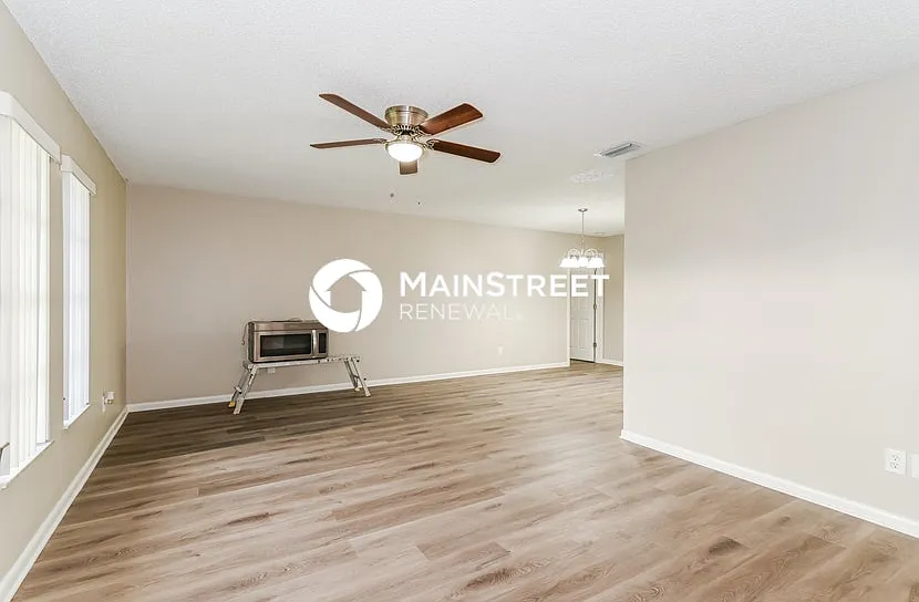 4106 SW Santa Barbara Pl — Photo 4