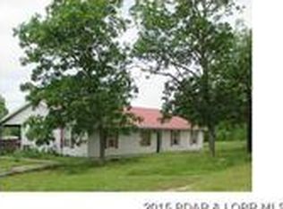 8 Walkin Rd, Iberia, MO 65486