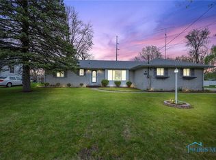 1110 Sibley Rd, Toledo, OH 43615