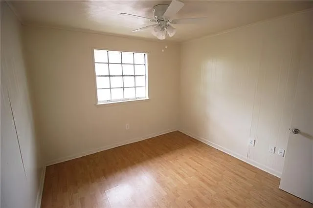 24 Hickory Ave #C — Photo 12