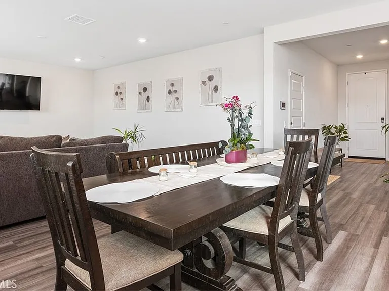 28427 Farm Creek Way — Photo 14