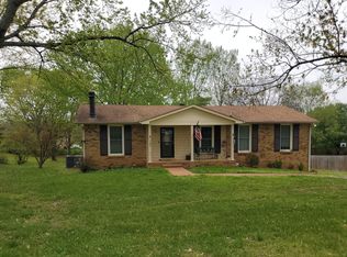 382 Sango Rd, Clarksville, TN 37043