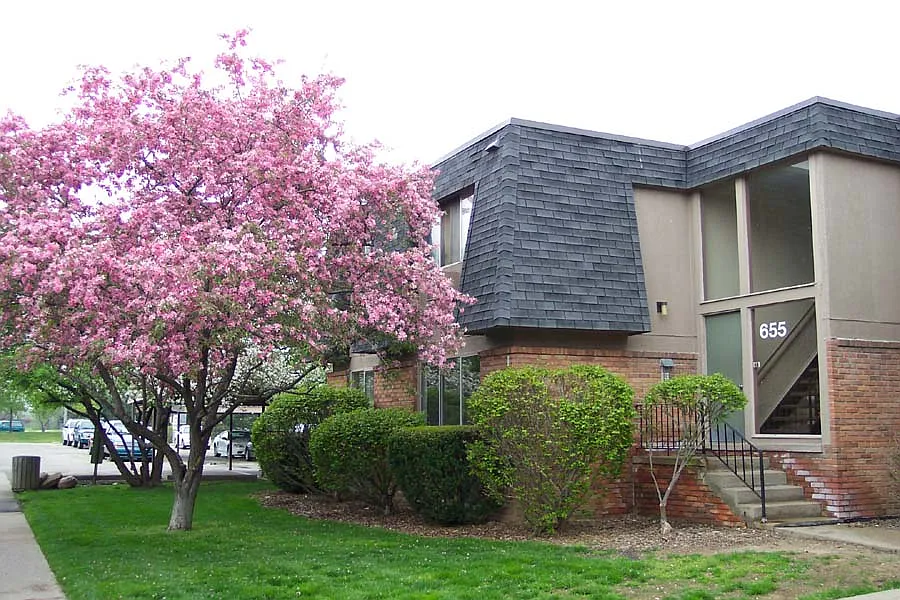 657 Kirts Blvd APT 206 photo 1