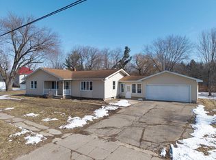 302 North Preston Avenue, Reedsburg, WI 53959