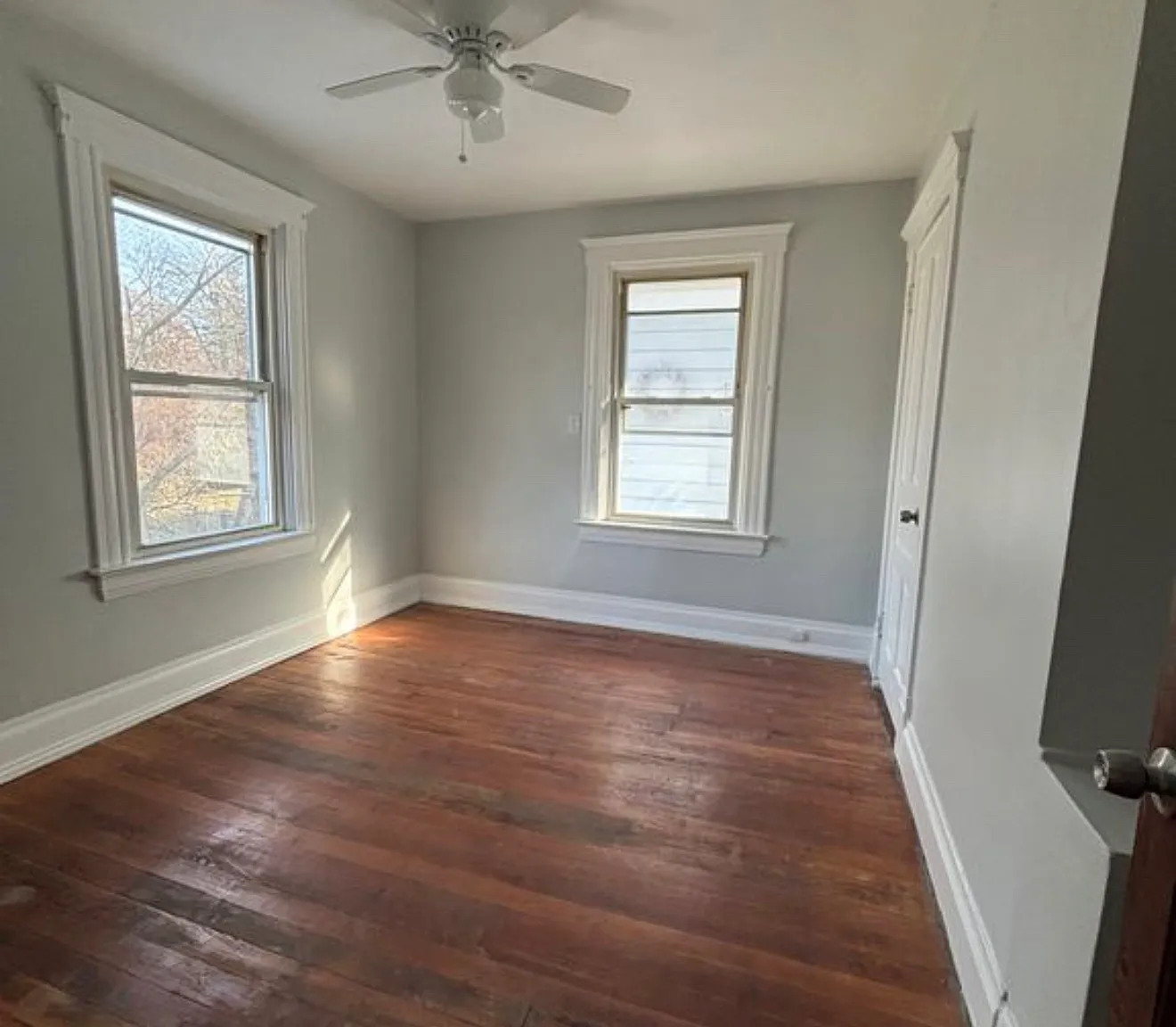 5 bed, 2000 sqft, $2,150 — Photo 4