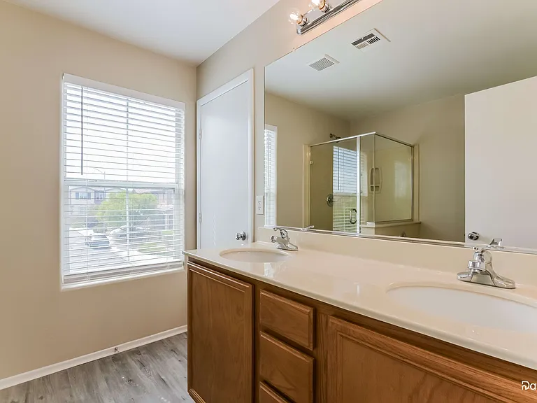 11556 Elcadore St — Photo 10