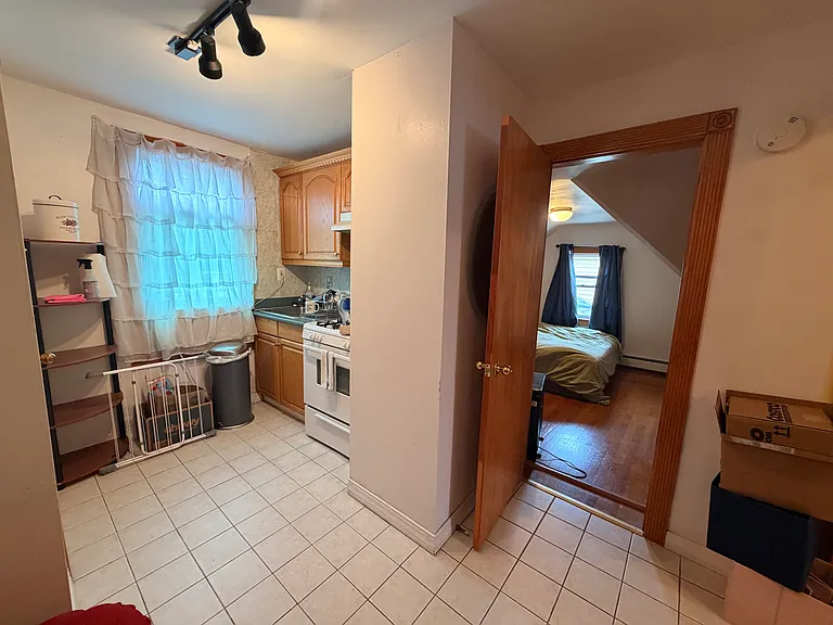132 Cherry St #1 — Photo 9