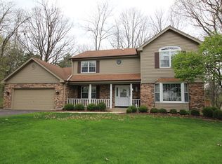 6S404 Shagbark Ln, Aurora, IL 60506