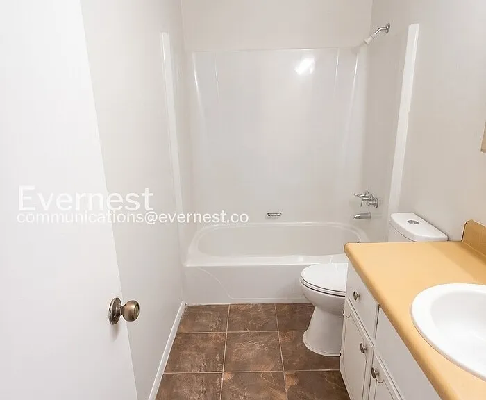 1845 Stonehenge Dr — Photo 11