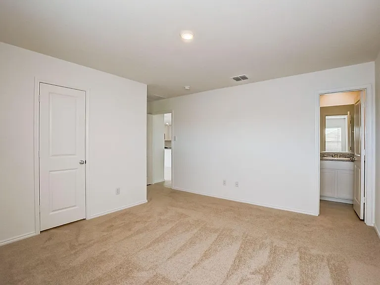 2832 Ozark Cir — Photo 12