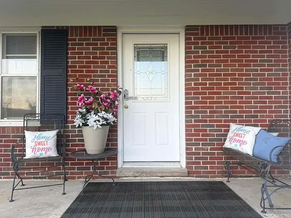700 Noles Ln, Huntingdon, TN 38344