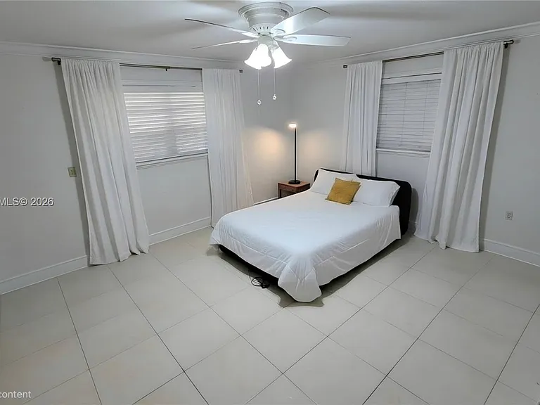 3431 SW 63rd Ave — Photo 47