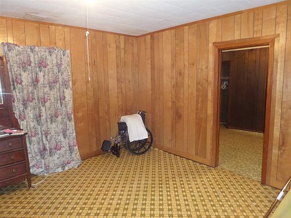 5th image of 113 West Ave