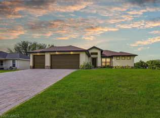 340 NE 27th Terrace Cpe, Coral, FL 33909