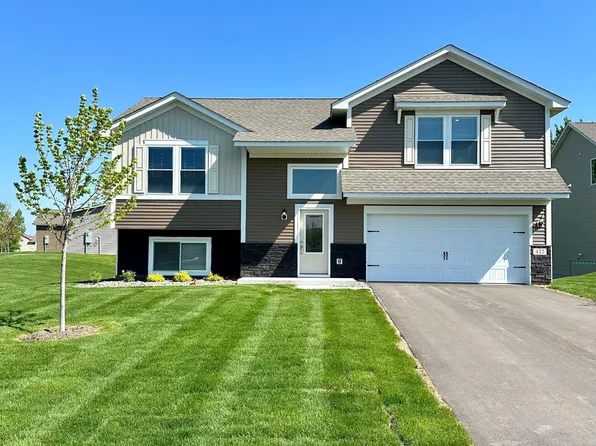 422 Wildflower Ct, Waverly, MN 55390