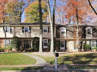 1545 Miriam Dr, North Brunswick, NJ 08902