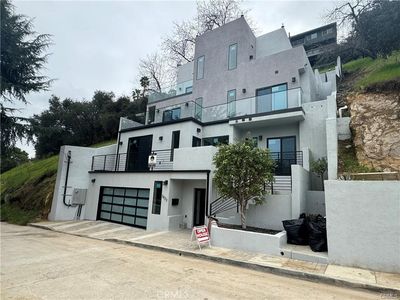 3933 Glenalbyn Dr, Los Angeles, CA, 90065