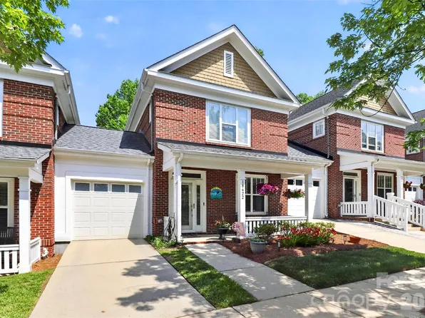 18422 Mizzenmast Ave, Cornelius, NC 28031