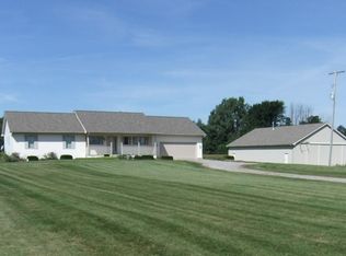 5158 S Byron Rd, Durand, MI 48429