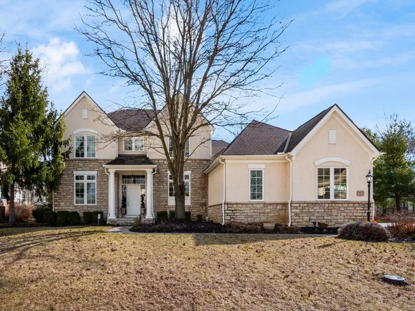 9375 Creighton Dr, Powell, OH 43065