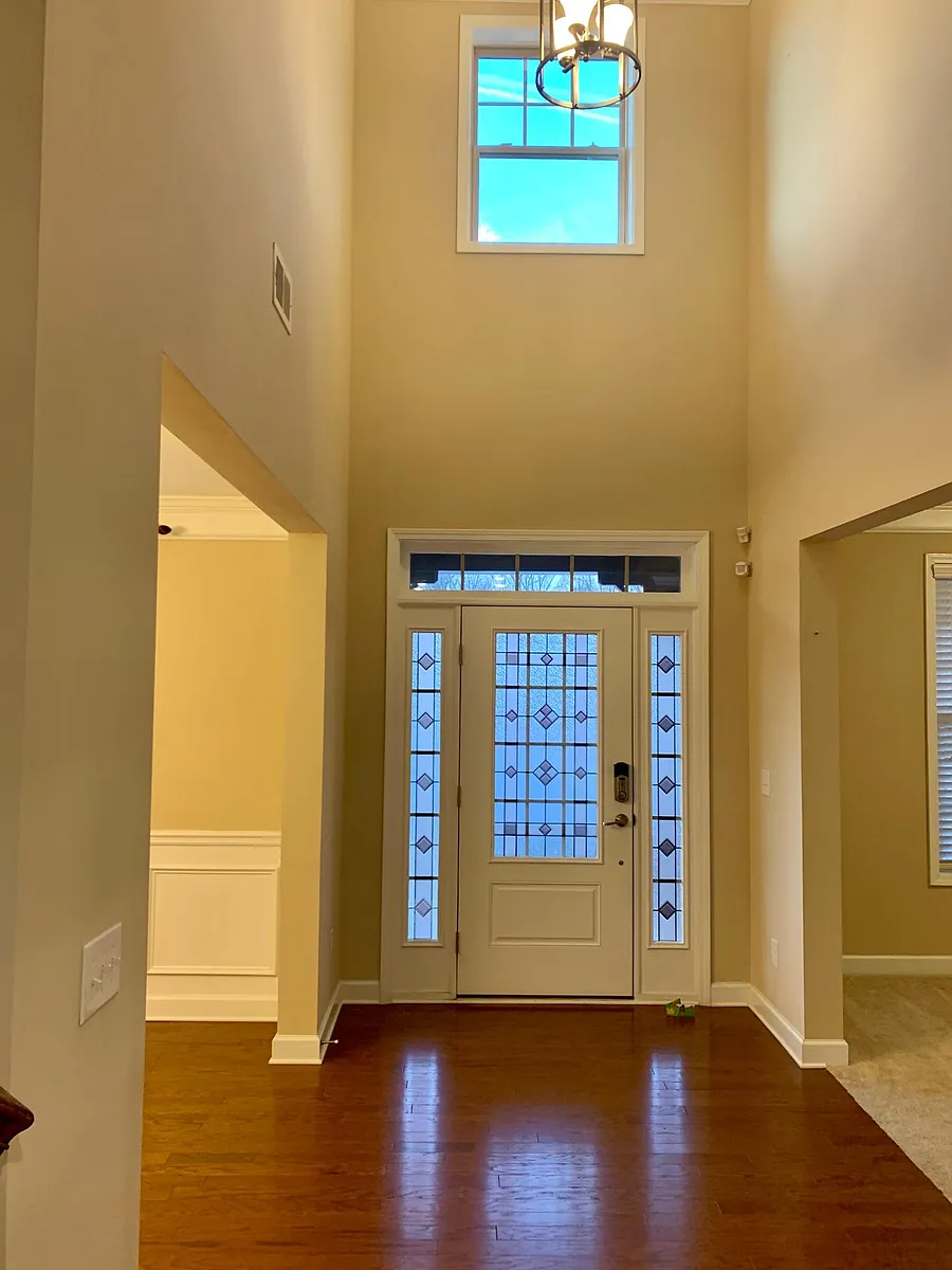 Foyer - 4440 Highfield Dr
